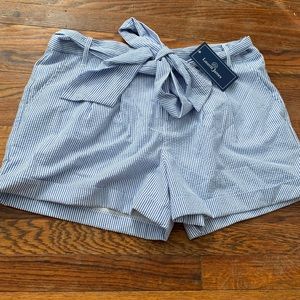 NWT Lauren James shorts
